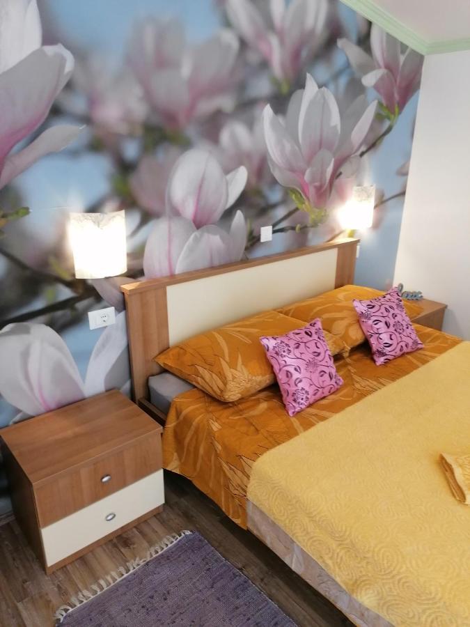 Rooms Katarina Kadumi Εξωτερικό φωτογραφία