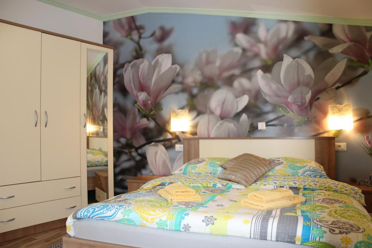 Rooms Katarina Kadumi Εξωτερικό φωτογραφία